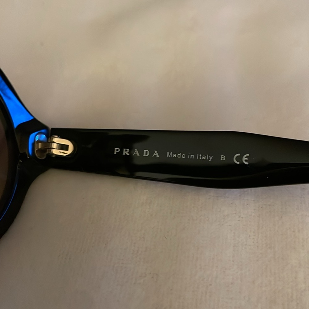Prada Black Round Sunglasses with Gradient Lenses - Picture 7 of 12